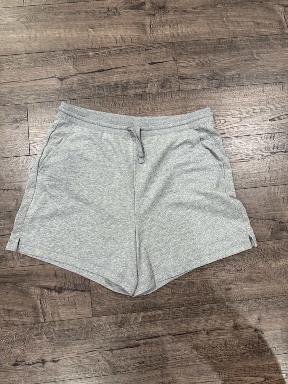 Old Navy Heather Gray Women's Athletic Drawstring Shorts